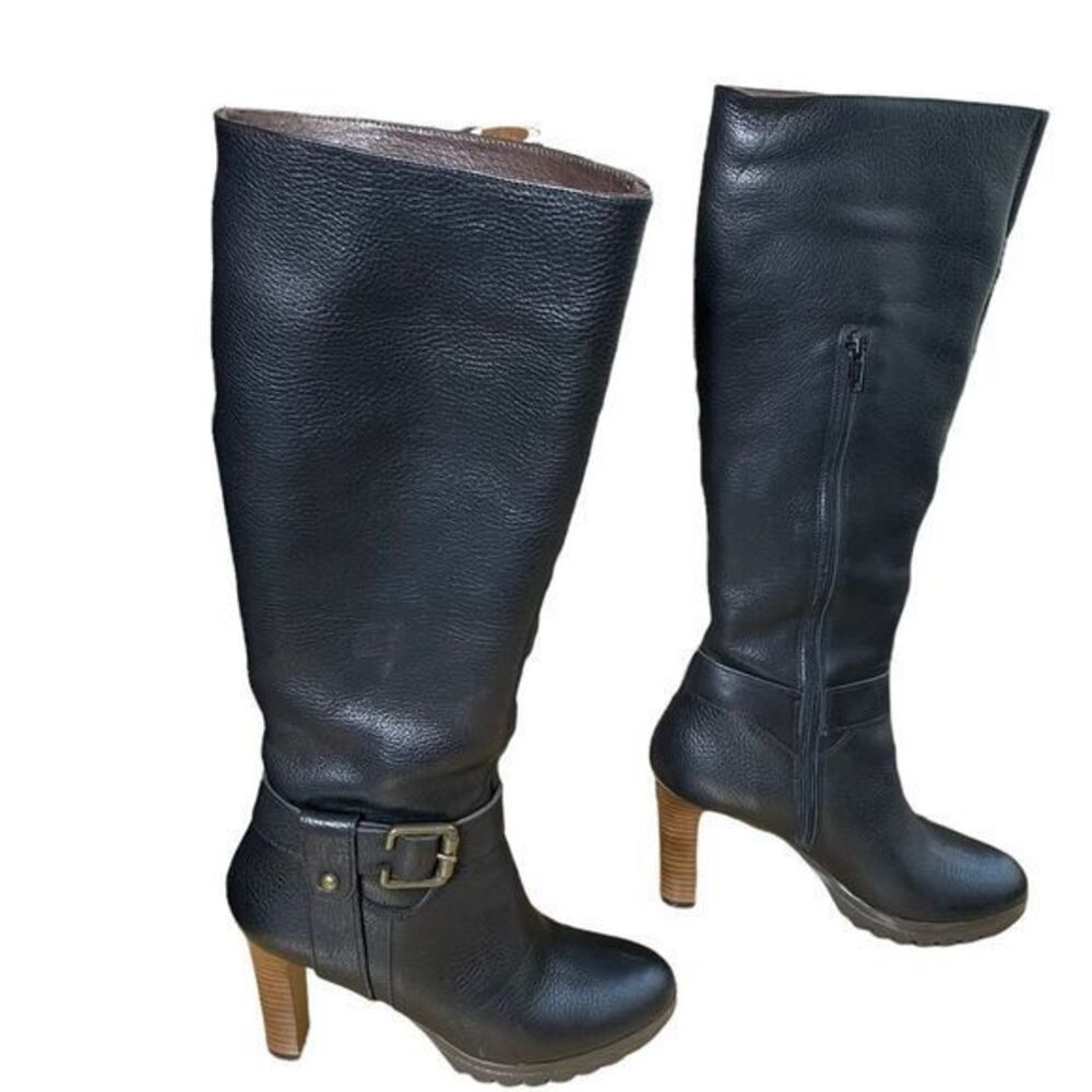 Black Heeled Boots with Buckle Detail